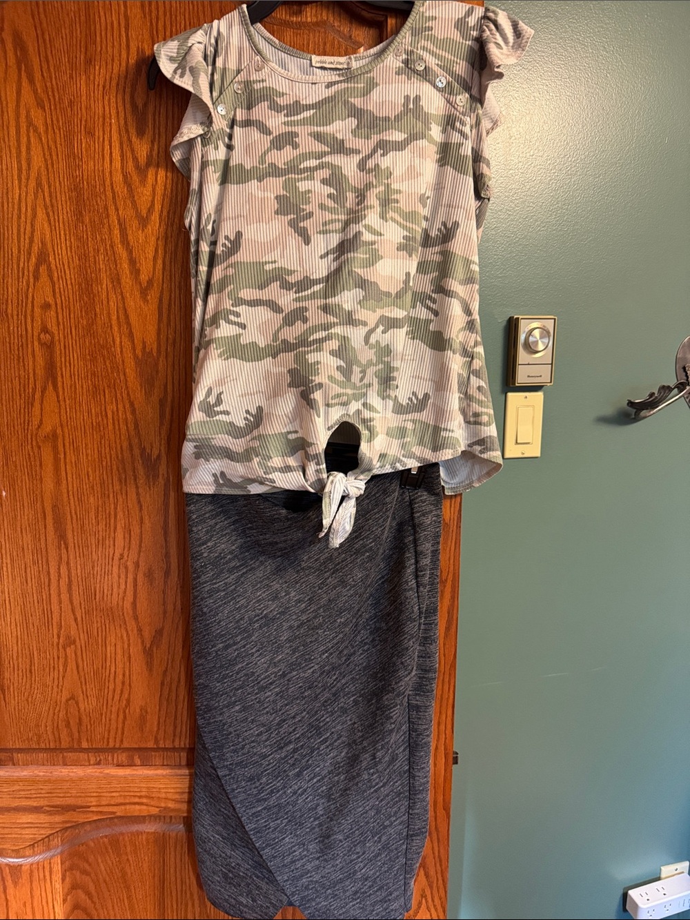 H&M Gray Midi Skirt  and Assorted Green Top